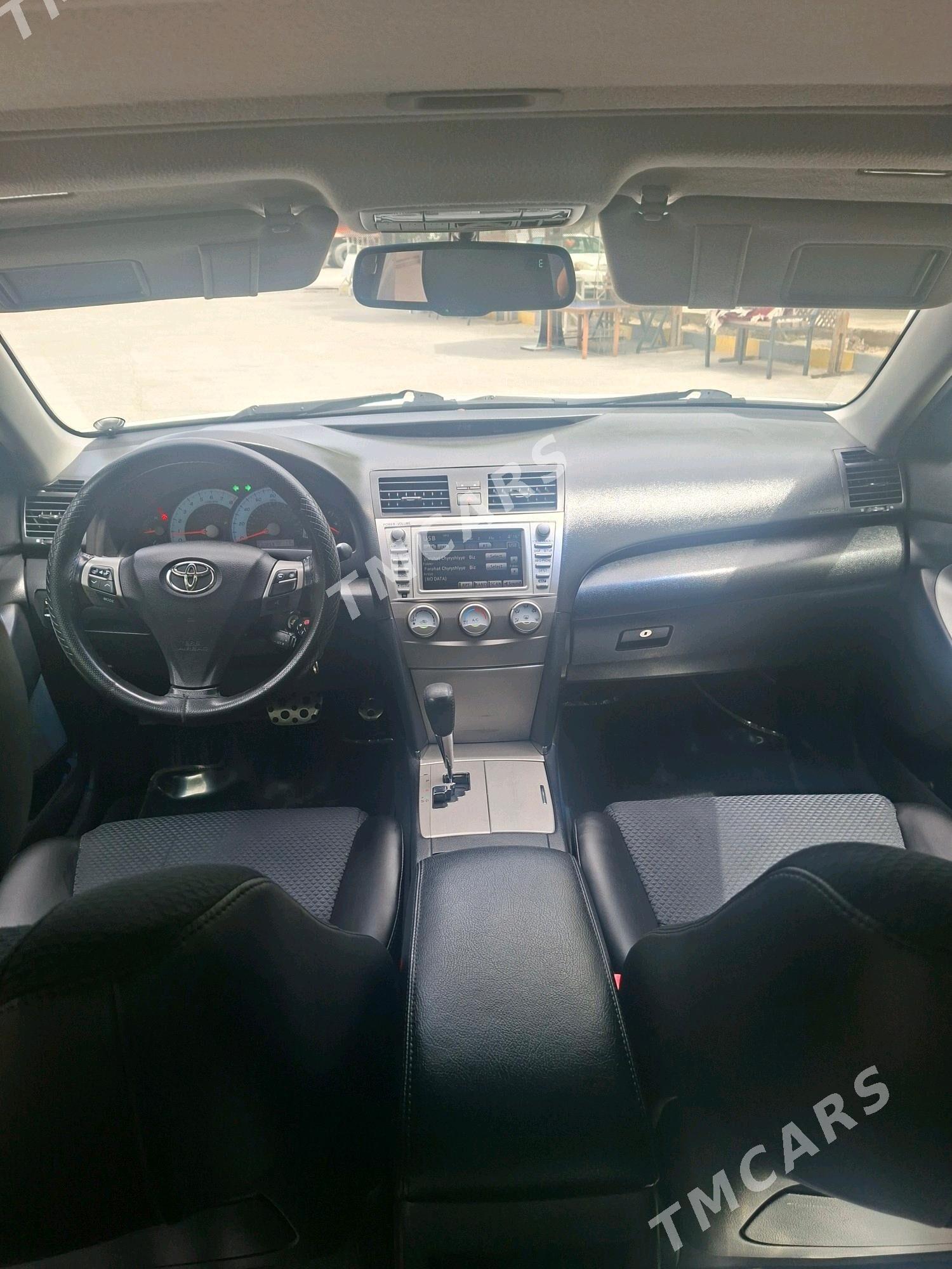 Toyota Camry 2010 - 230 000 TMT - Ашхабад - img 3