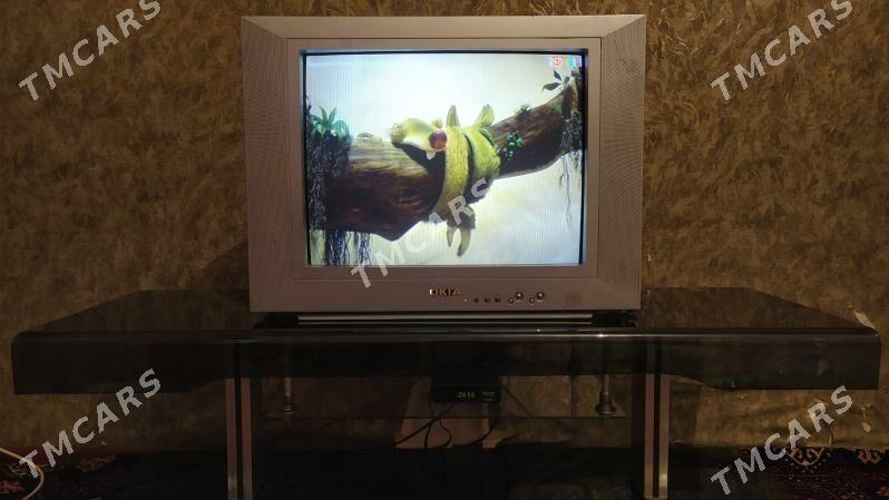 Telewizor bilen podstawka - Balkanabat - img 1