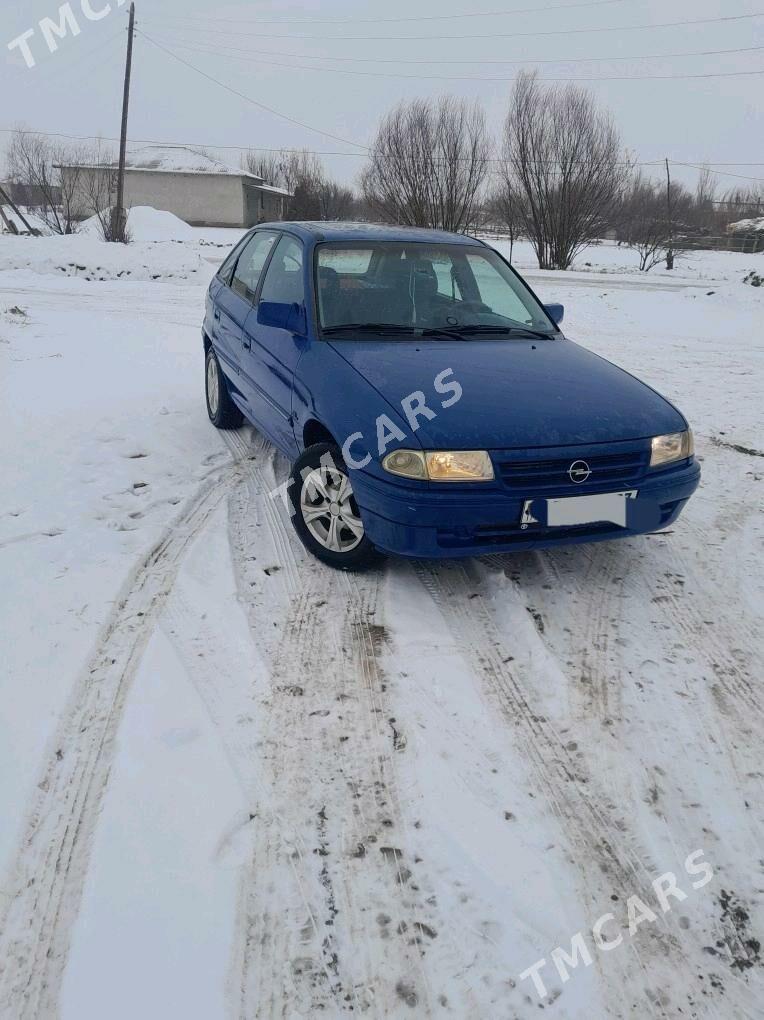 Opel Astra 1992 - 50 000 TMT - Губадаг - img 3