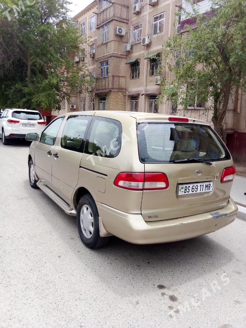 Toyota Sienna 2001 - 110 000 TMT - Мары - img 6