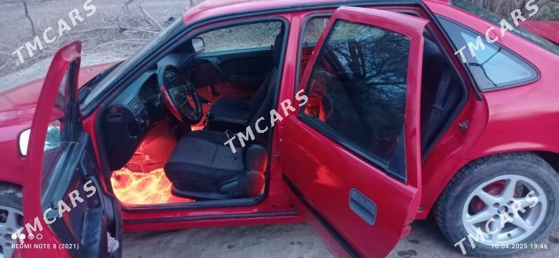 Opel Vectra 1993 - 45 000 TMT - Gurbansoltan Eje - img 3