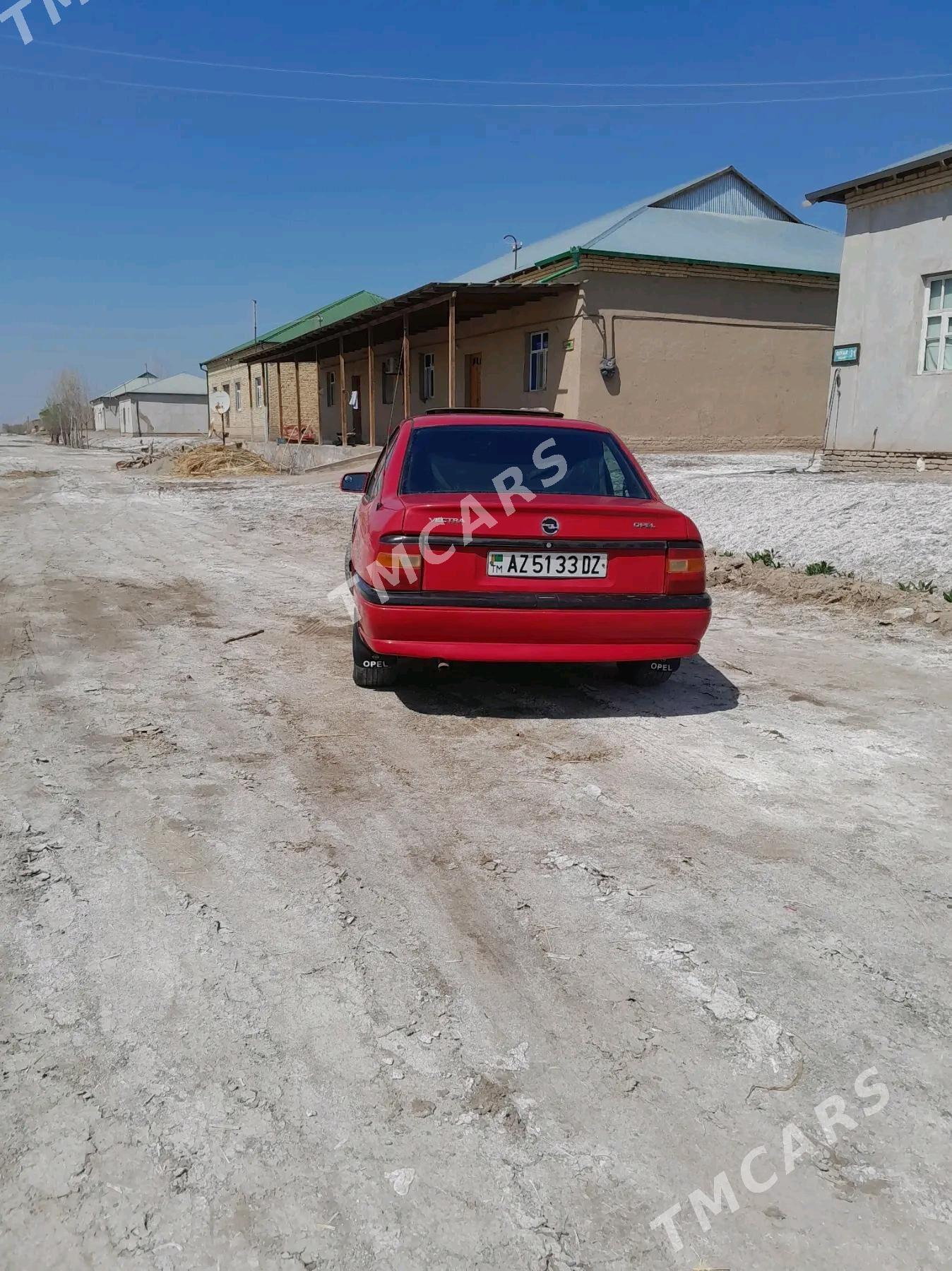 Opel Vectra 1993 - 35 000 TMT - Гурбансолтан Едже - img 3