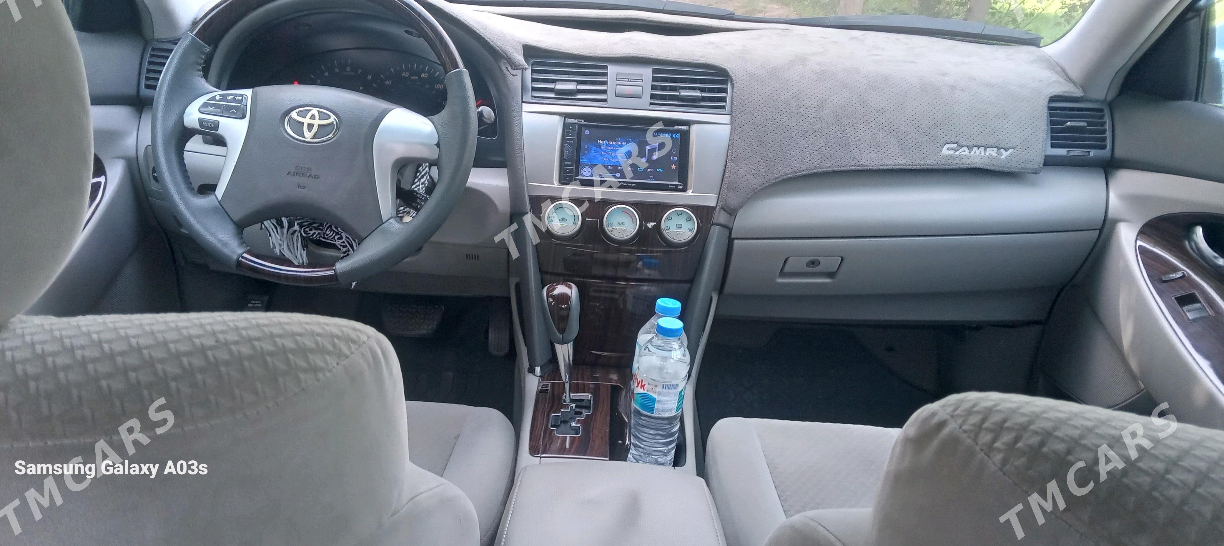Toyota Camry 2006 - 143 000 TMT - Мургап - img 5