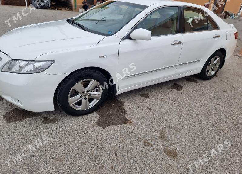 Toyota Camry 2009 - 140 000 TMT - 4 mkr - img 4