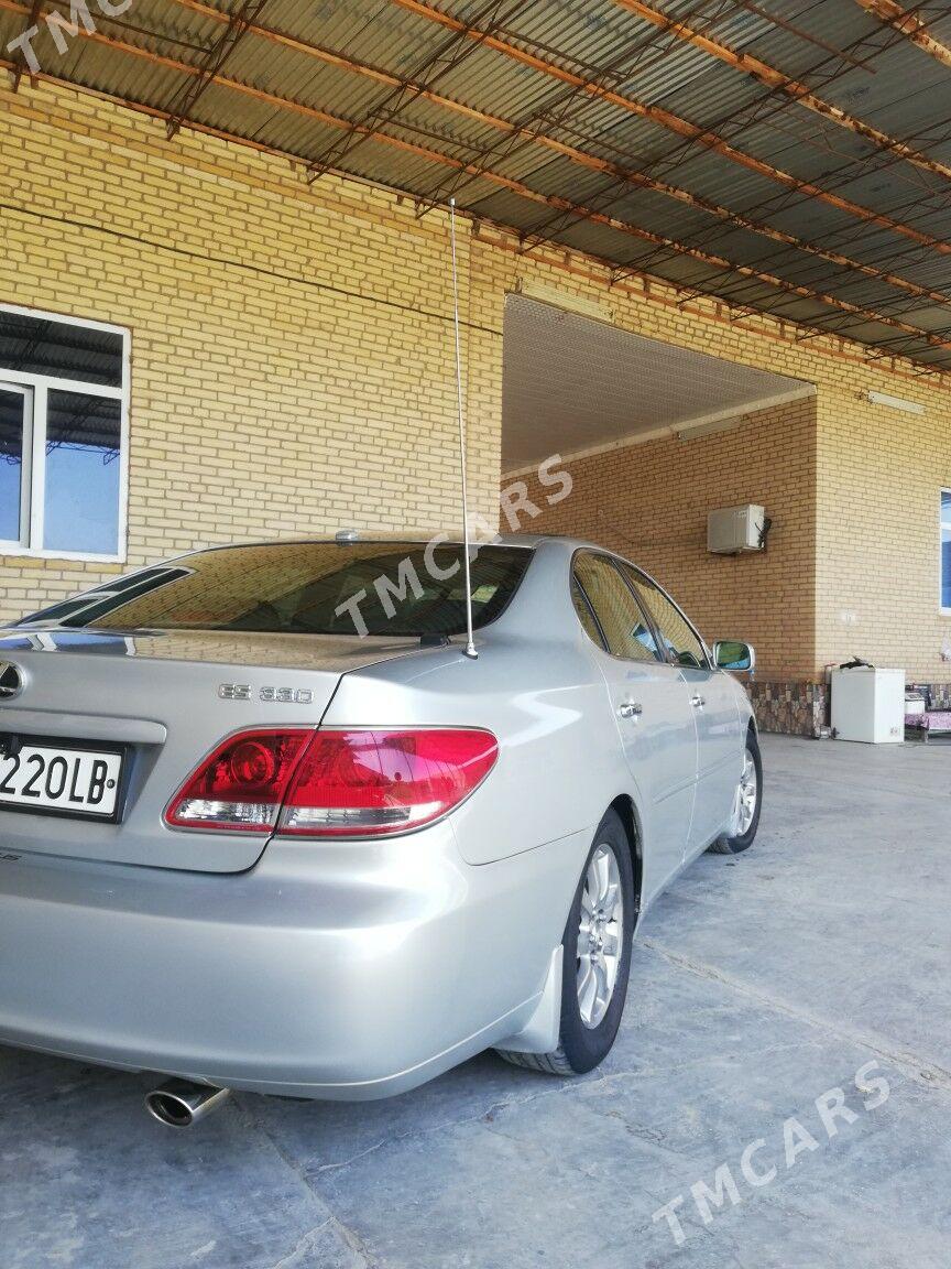Lexus ES 330 2004 - 180 000 TMT - Дянев - img 5
