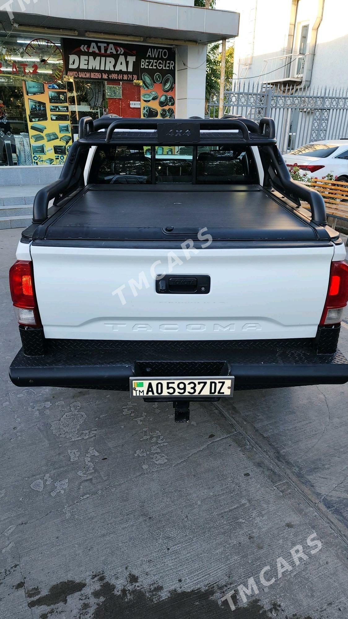 Toyota Tacoma 2018 - 440 000 TMT - Daşoguz - img 6