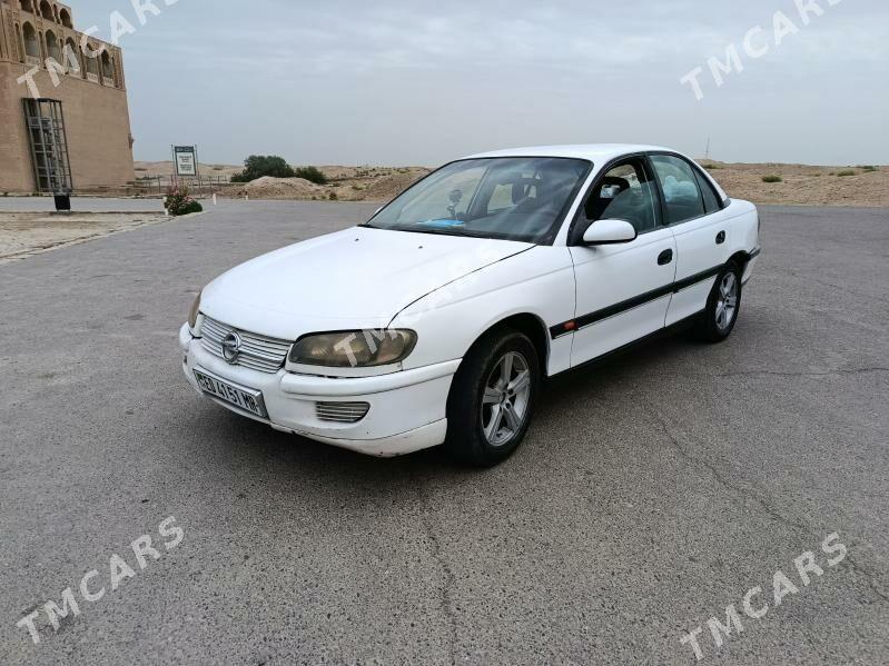 Opel Omega 1995 - 23 000 TMT - Мары - img 2