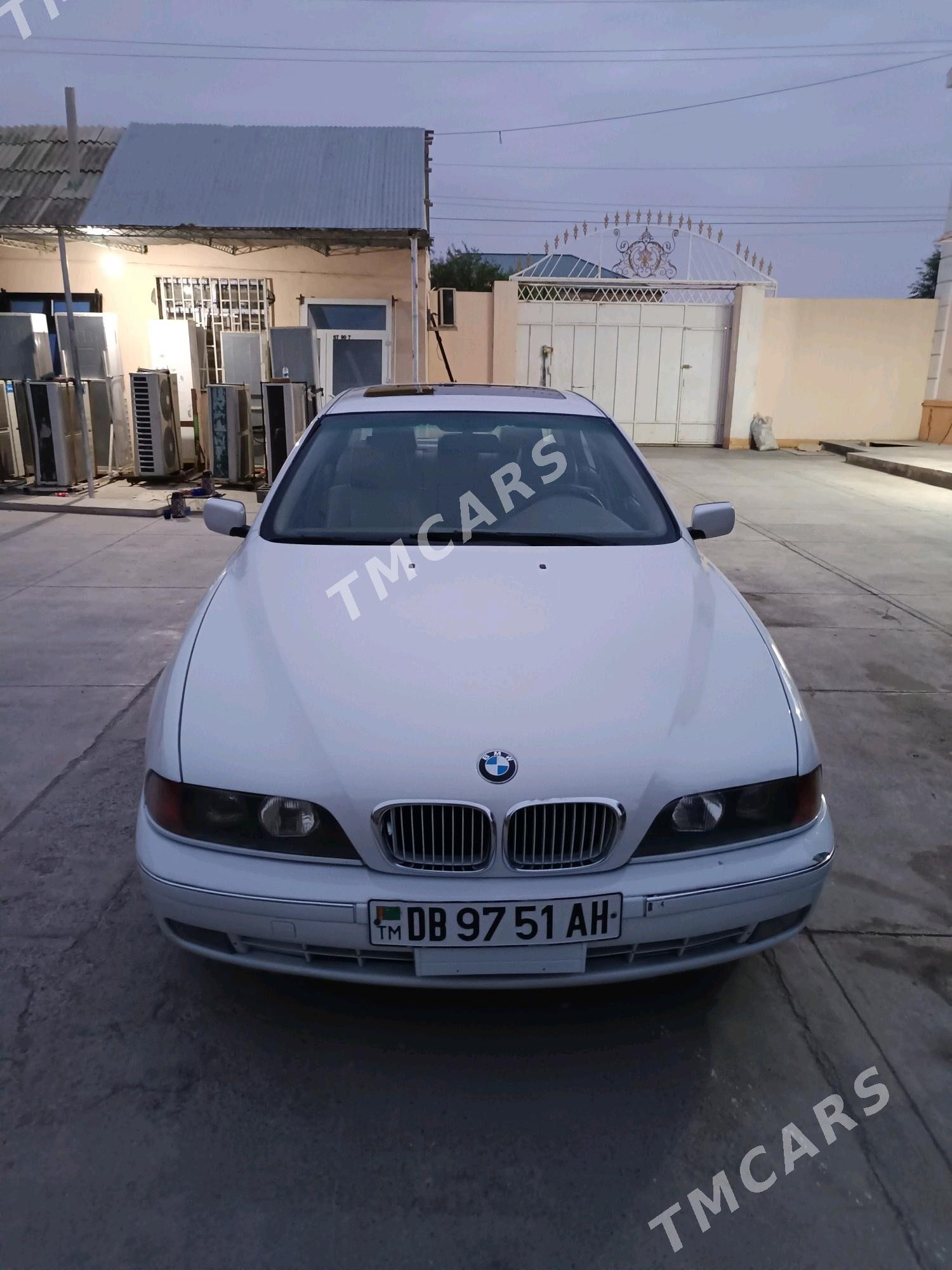 BMW E39 2002 - 120 000 TMT - Мир 8 - img 2