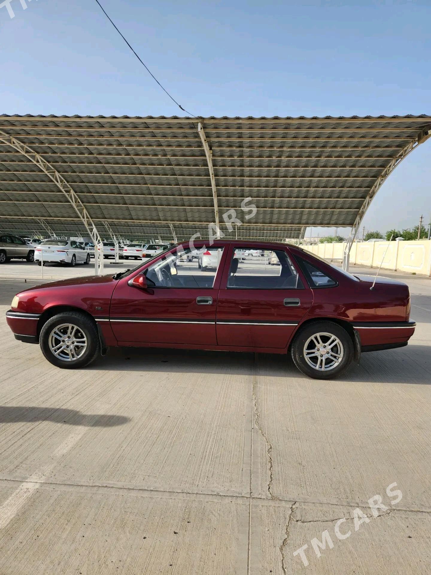 Opel Vectra 1992 - 45 000 TMT - Байрамали - img 5