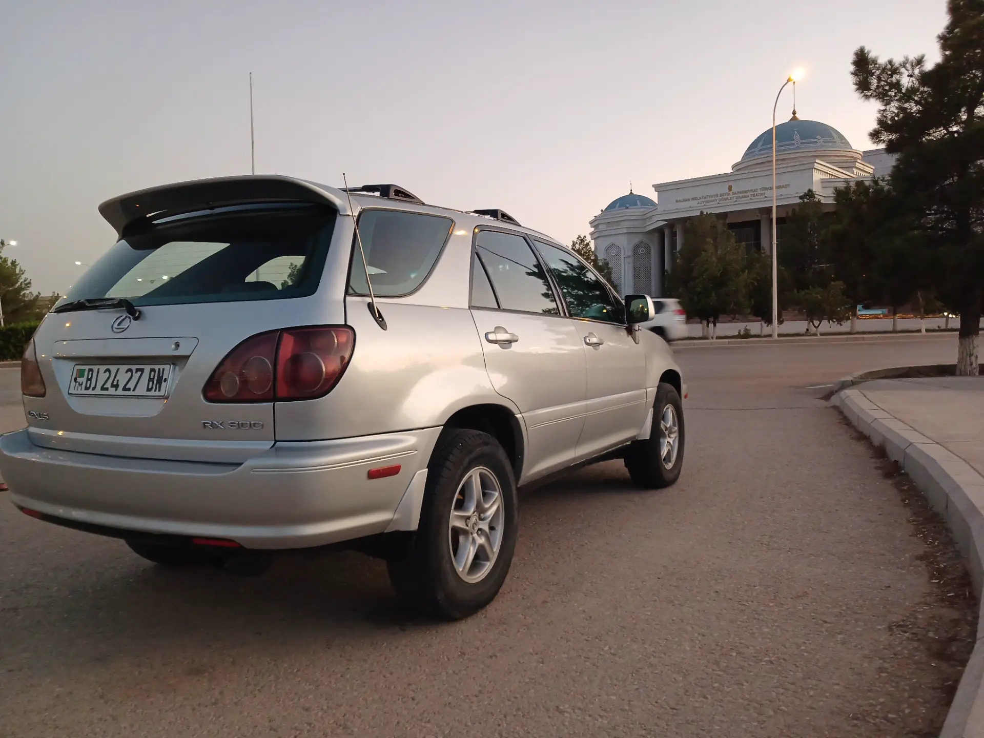 Lexus RX 300 2000 - 165 000 TMT - Балканабат - img 6