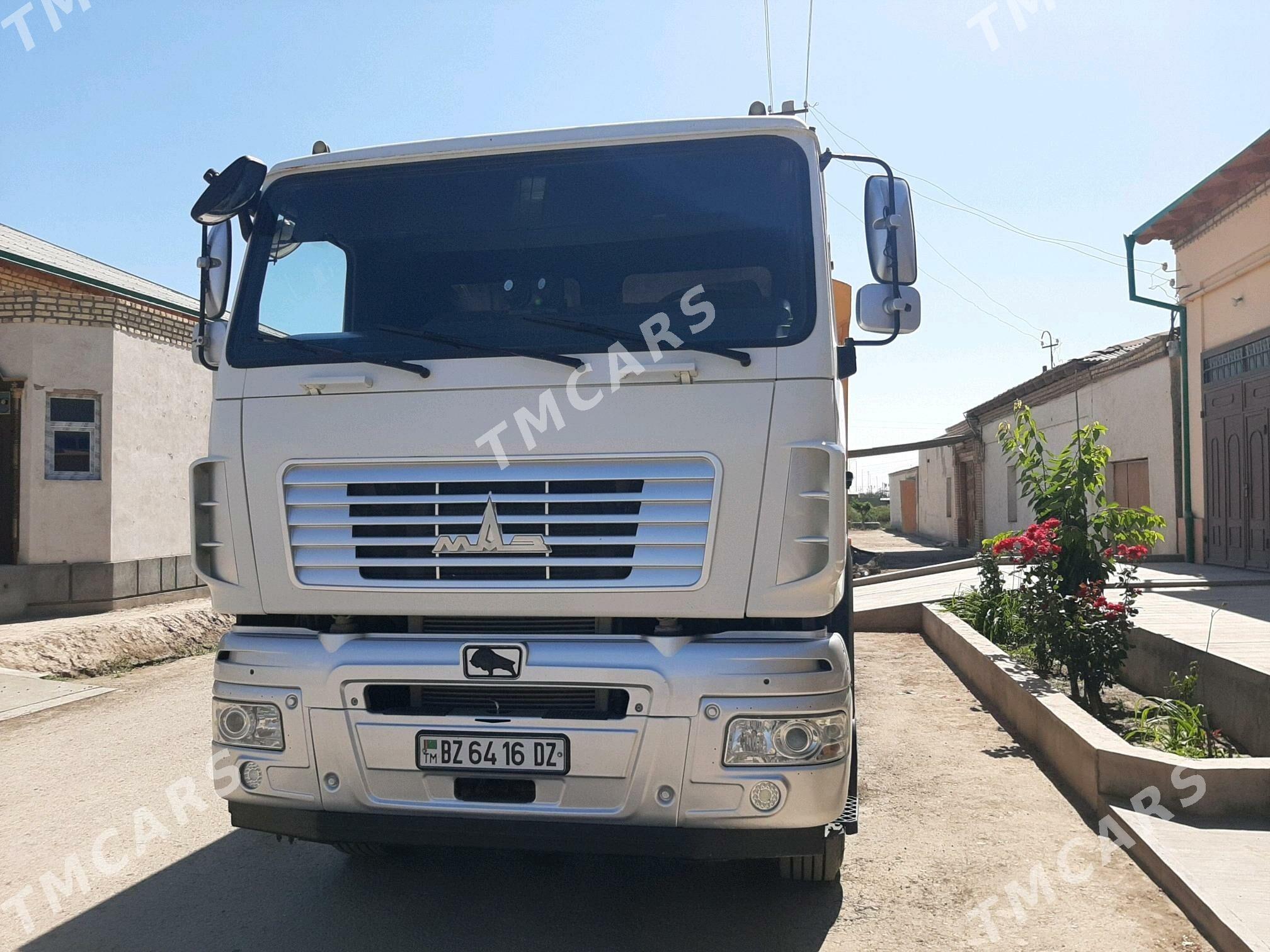 Maz Samosval 2014 - 550 000 TMT - Дашогуз - img 7