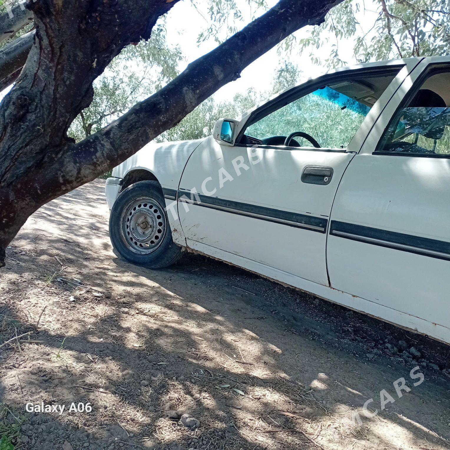 Opel Vectra 1992 - 25 000 TMT - Köneürgenç - img 2