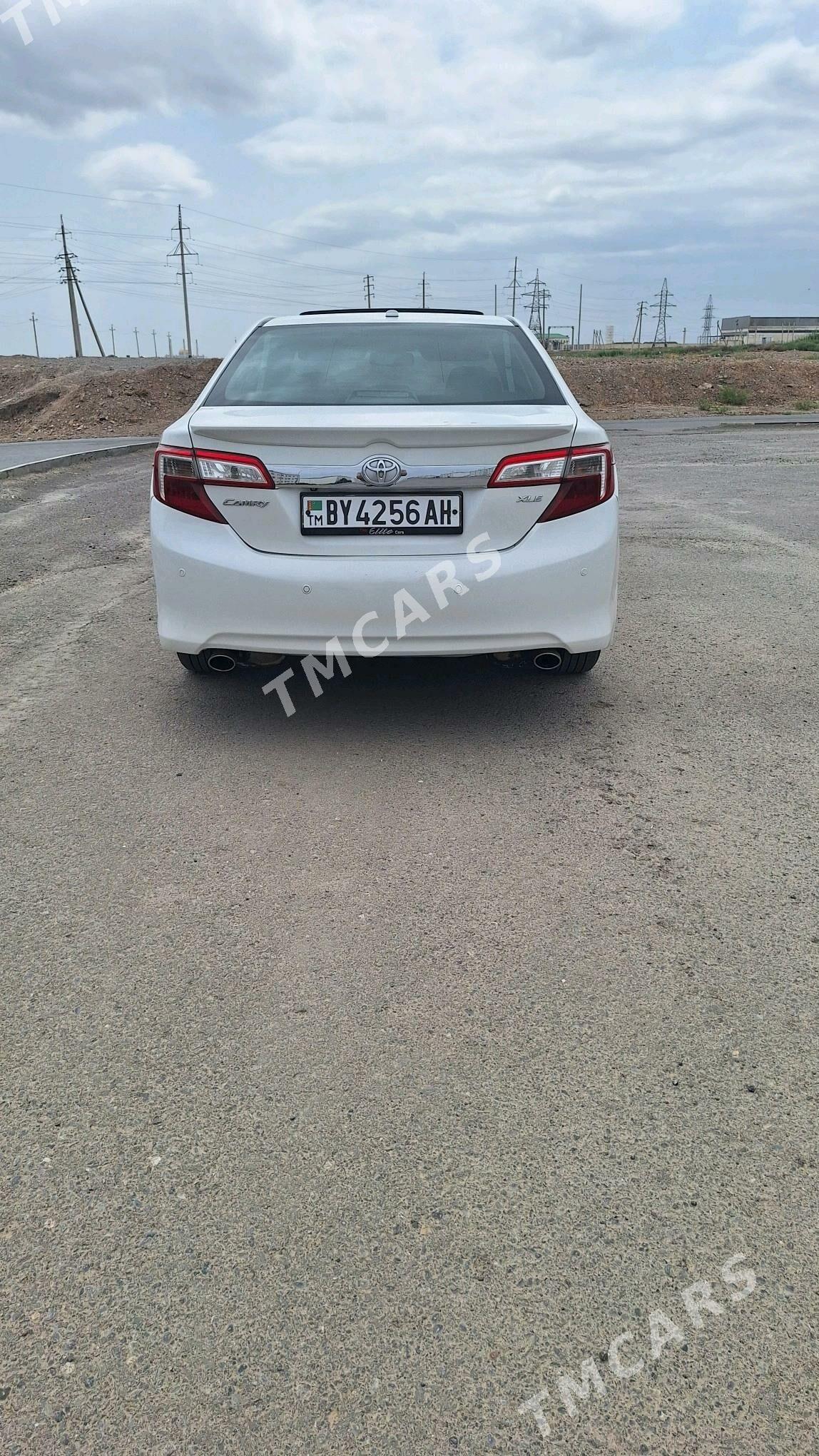 Toyota Camry 2012 - 215 000 TMT - Büzmeýin - img 7