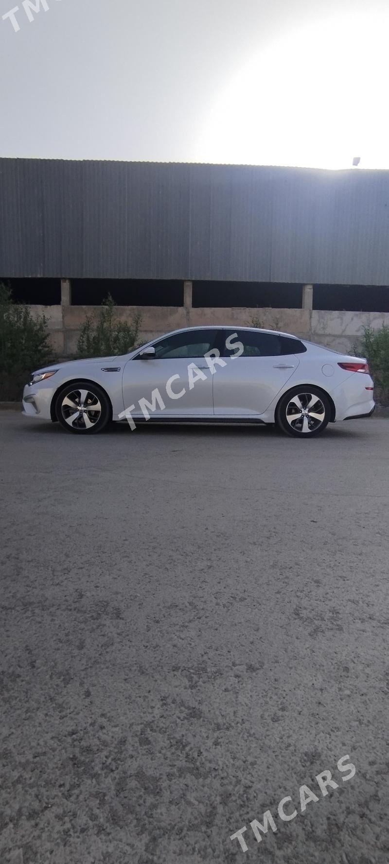 Kia Optima 2019 - 250 000 TMT - Дашогуз - img 3