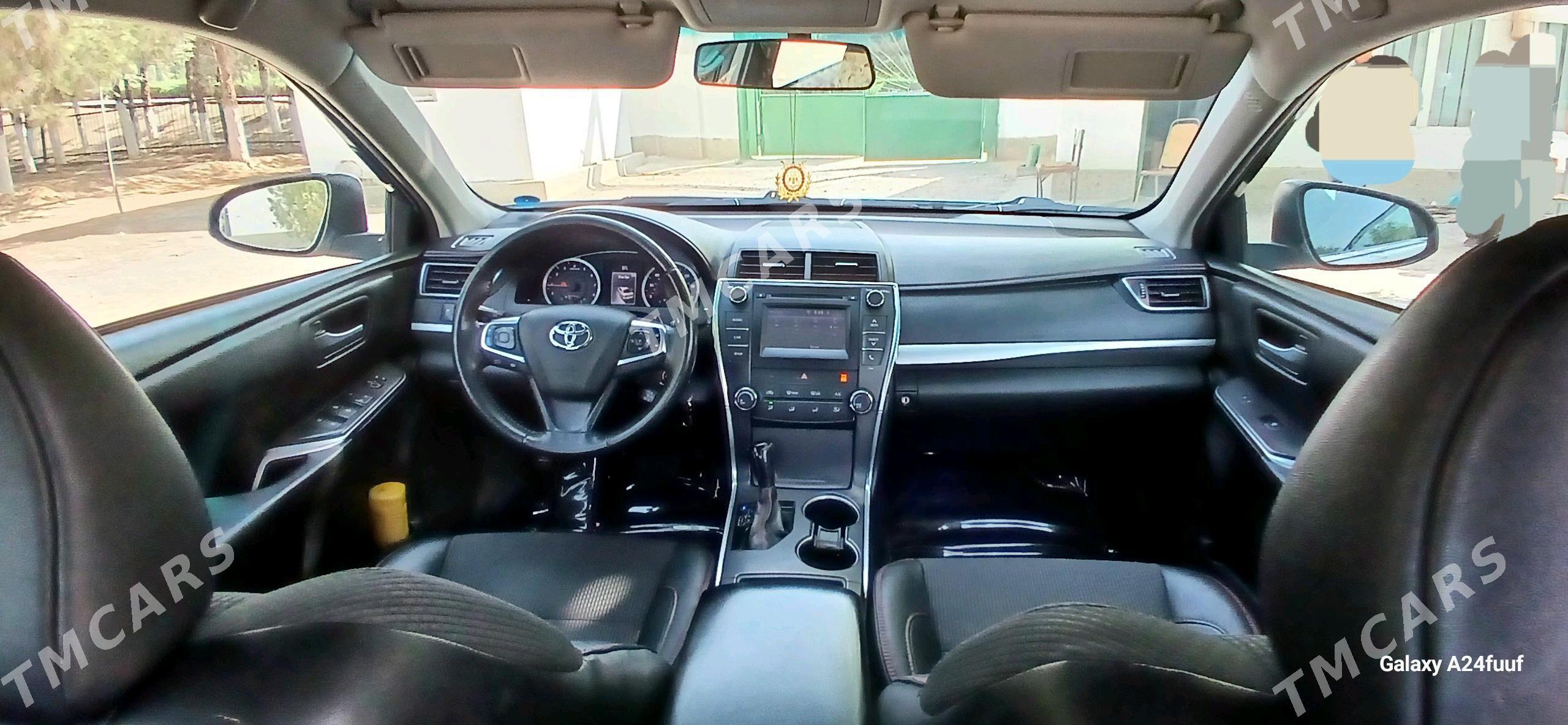 Toyota Camry 2016 - 235 000 TMT - Büzmeýin - img 3