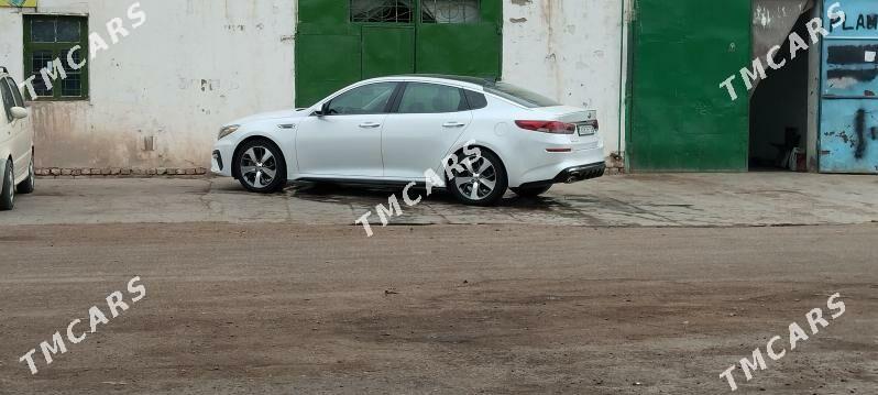 Kia Optima 2019 - 250 000 TMT - Дашогуз - img 6