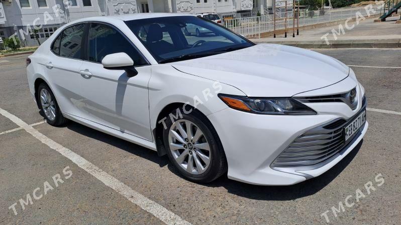 Toyota Camry 2018 - 256 000 TMT - Aşgabat - img 2