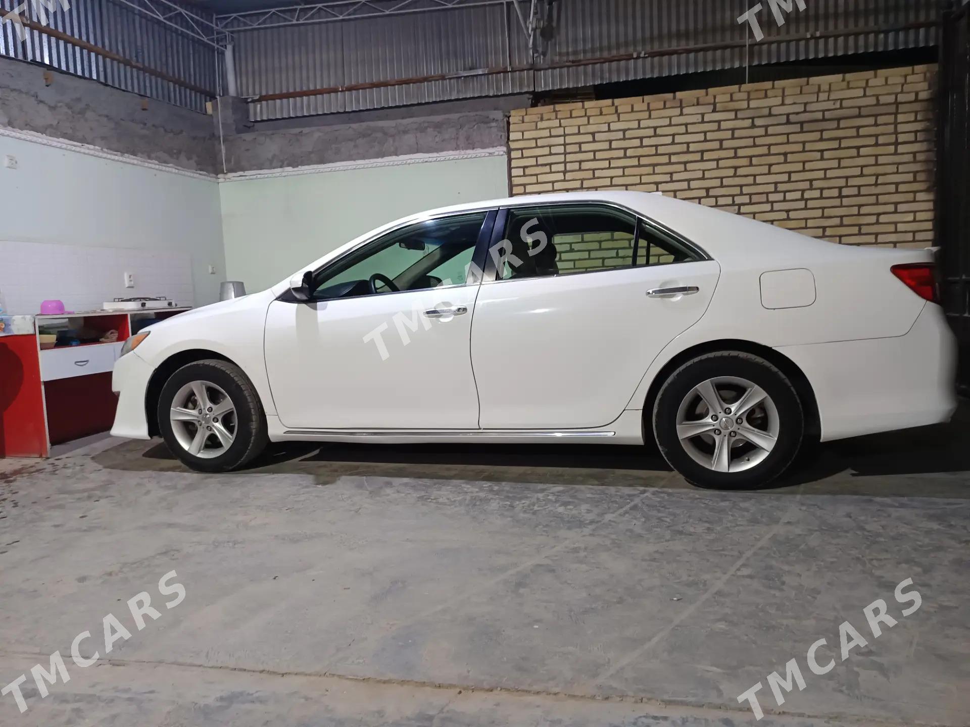 Toyota Camry 2012 - 180 000 TMT - Mary - img 1