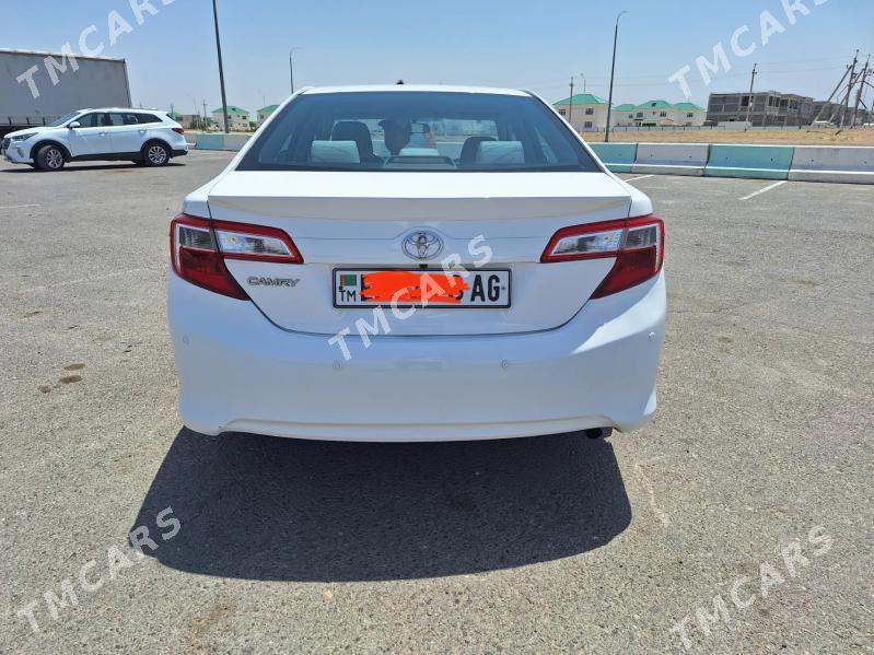 Toyota Camry 2013 - 210 000 TMT - Район ст. Аэропорта, ул. Гагарина - img 9
