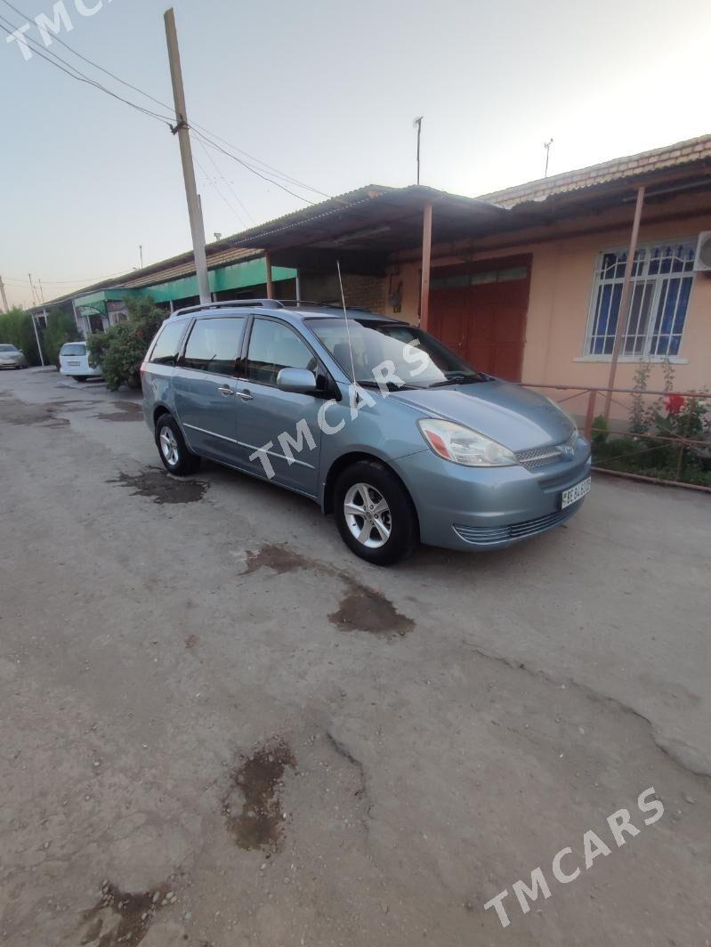 Toyota Sienna 2003 - 170 000 TMT - Дашогуз - img 6