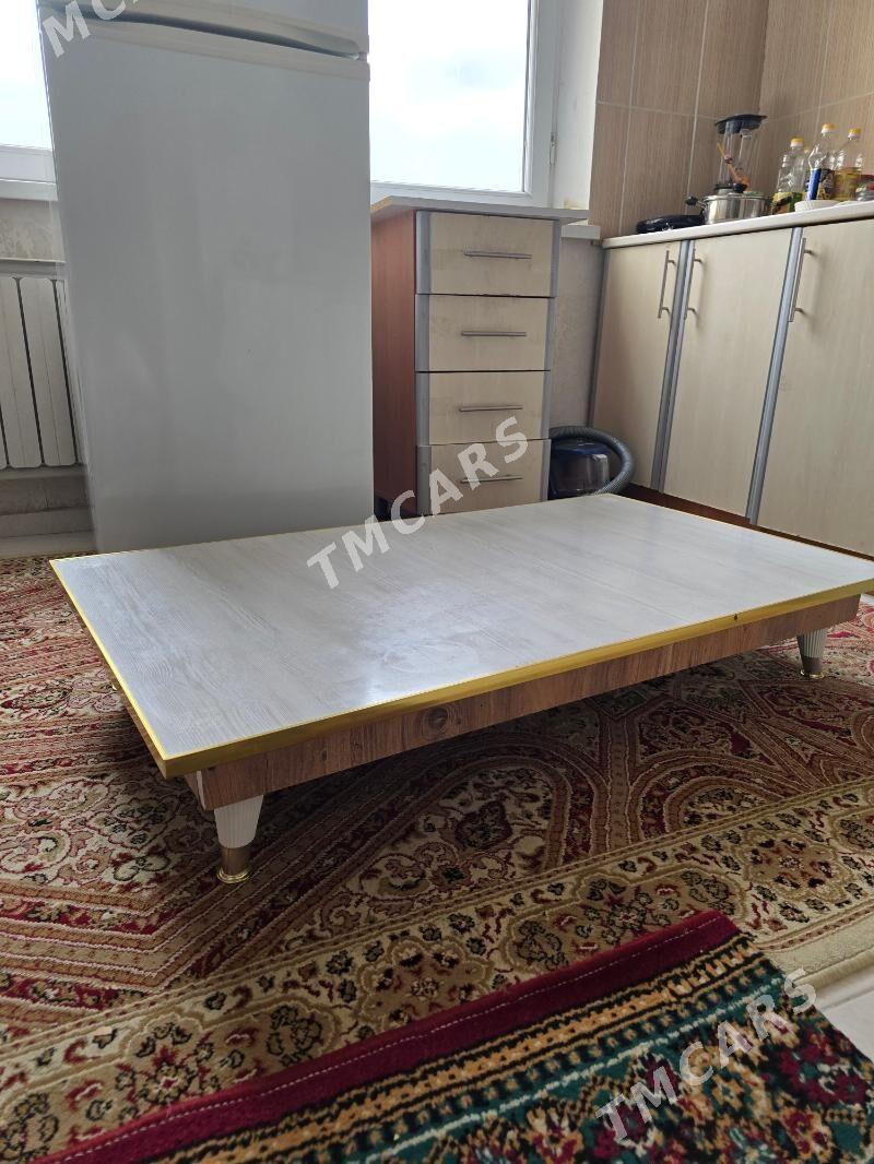 Han Stol - Parahat 7 - img 2