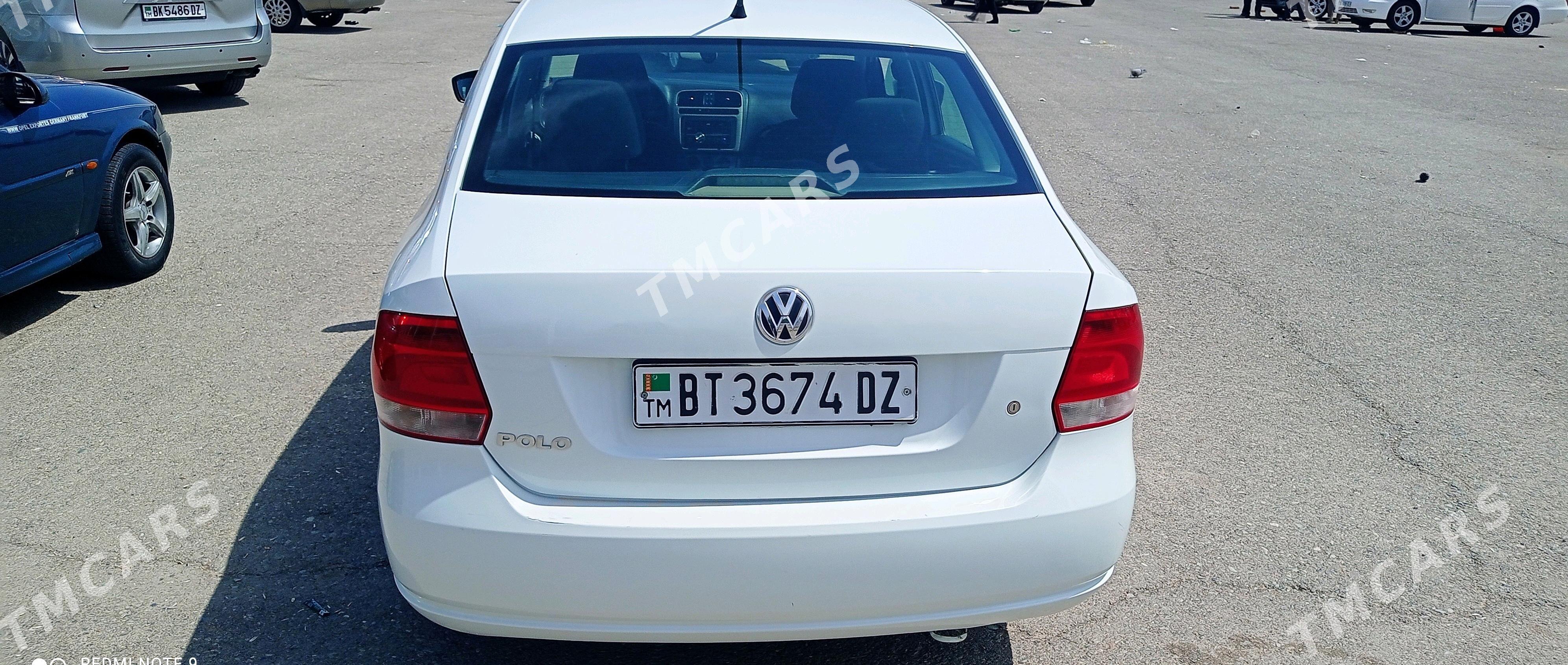 Volkswagen Polo 2013 - 76 000 TMT - Дашогуз - img 5