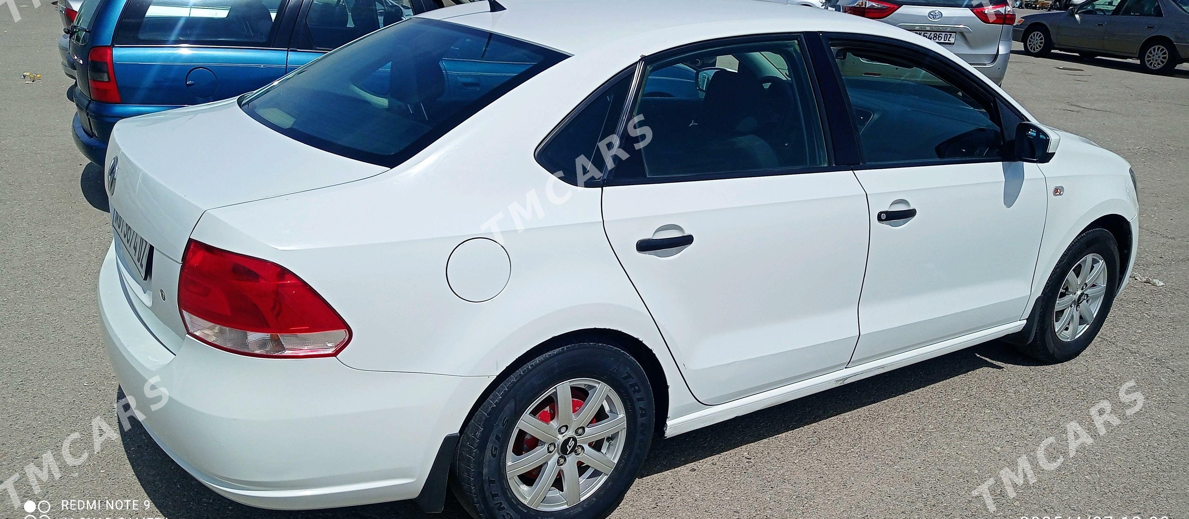 Volkswagen Polo 2013 - 76 000 TMT - Дашогуз - img 7