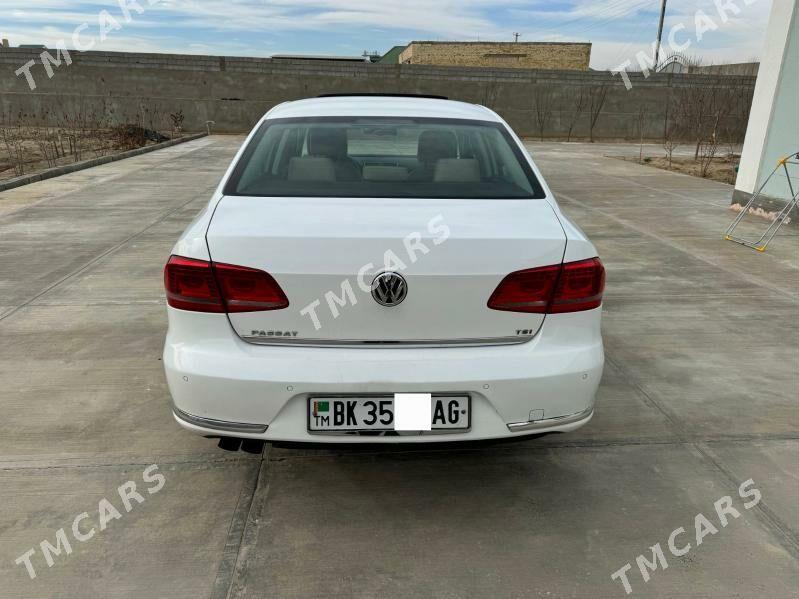 Volkswagen Passat 2011 - 180 000 TMT - Ашхабад - img 2