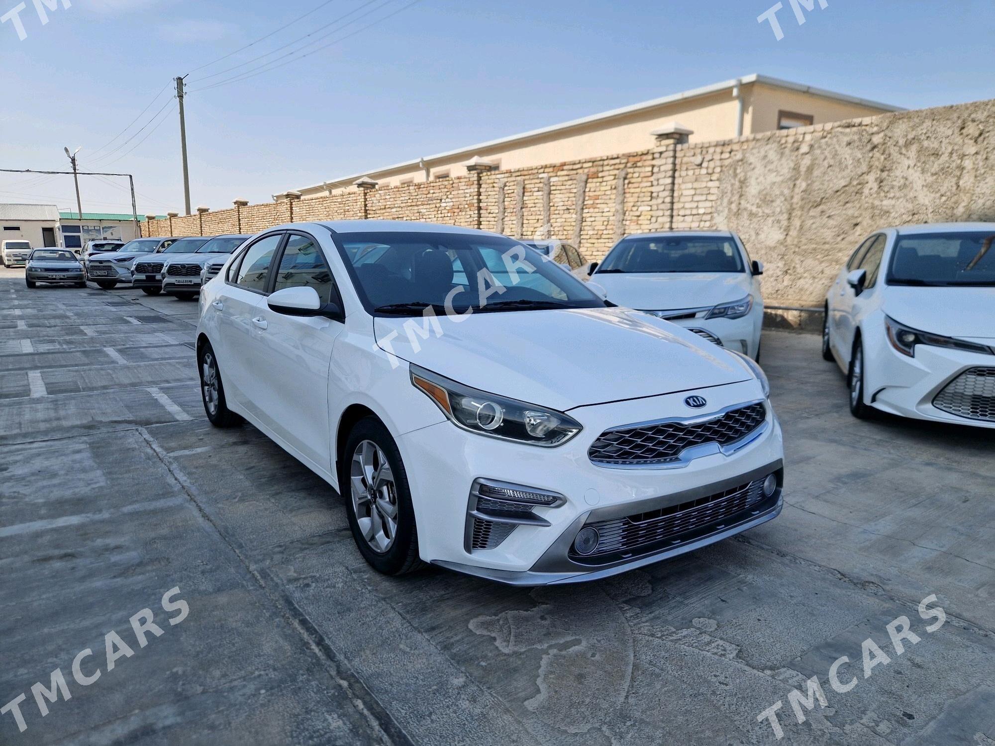 Kia Forte 2021 - 200 000 TMT - Мары - img 4