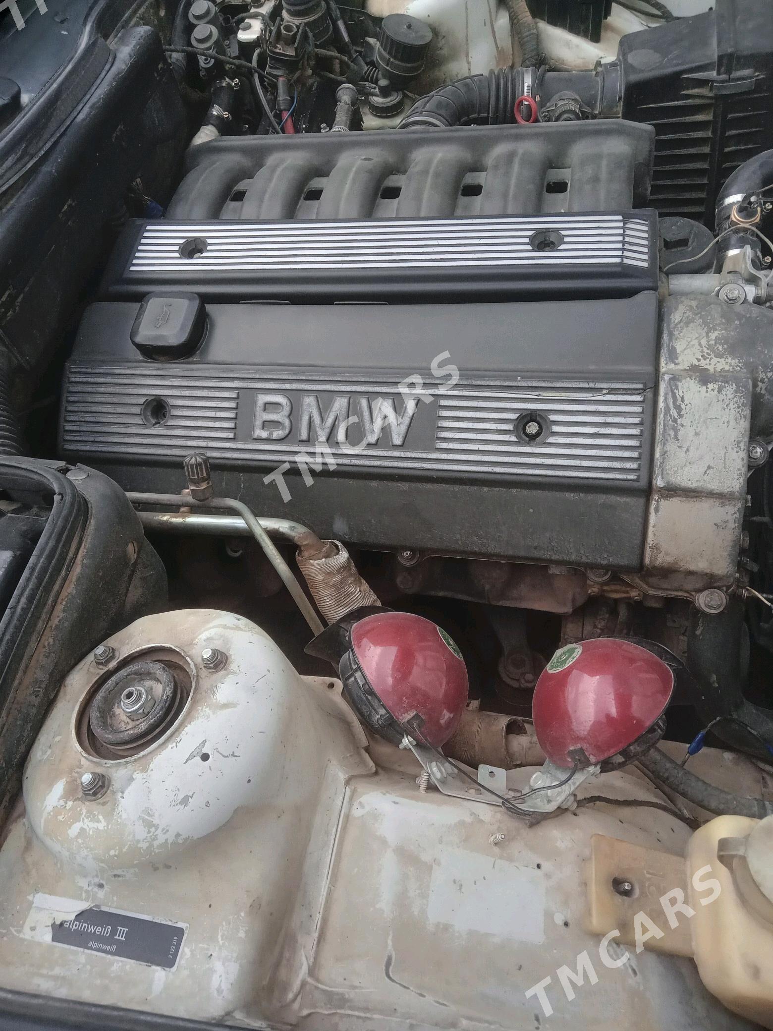 BMW 525 1994 - 65 000 TMT - Яшлык - img 5