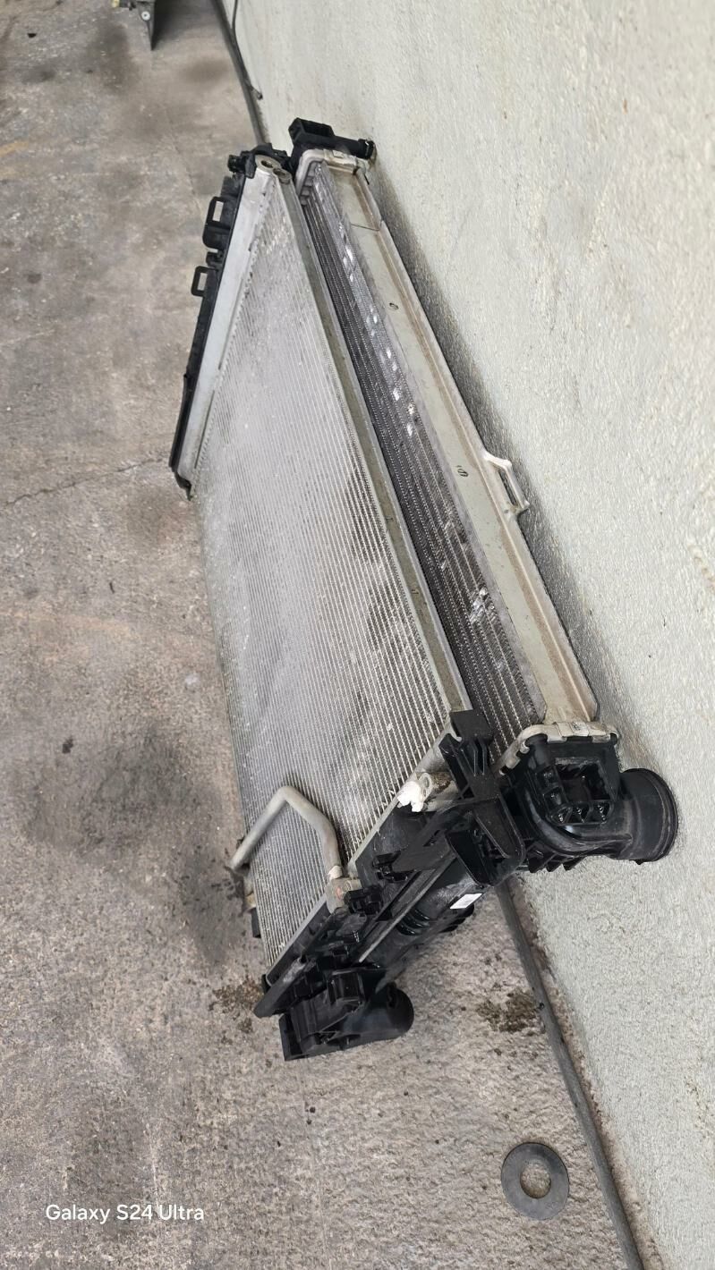 Radiator Mercedes E350 2014 1 500 TMT - Bedew - img 2