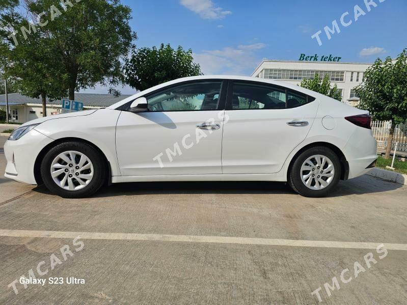 Hyundai Elantra 2019 - 205 000 TMT - Aşgabat - img 8