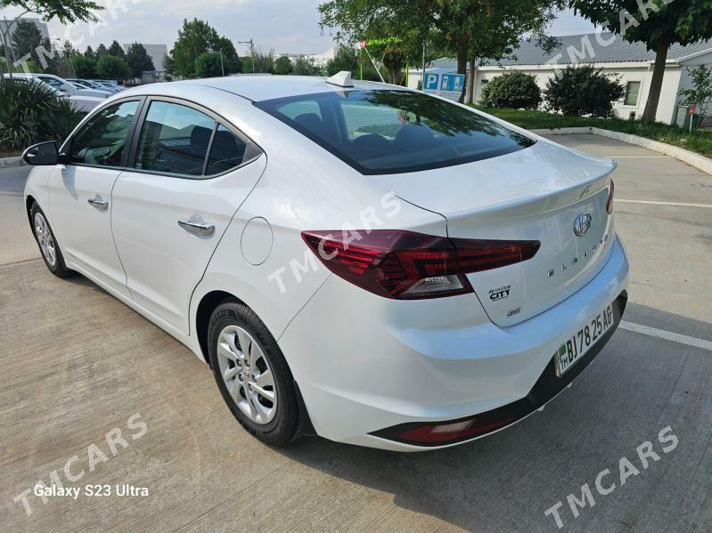 Hyundai Elantra 2019 - 205 000 TMT - Aşgabat - img 3