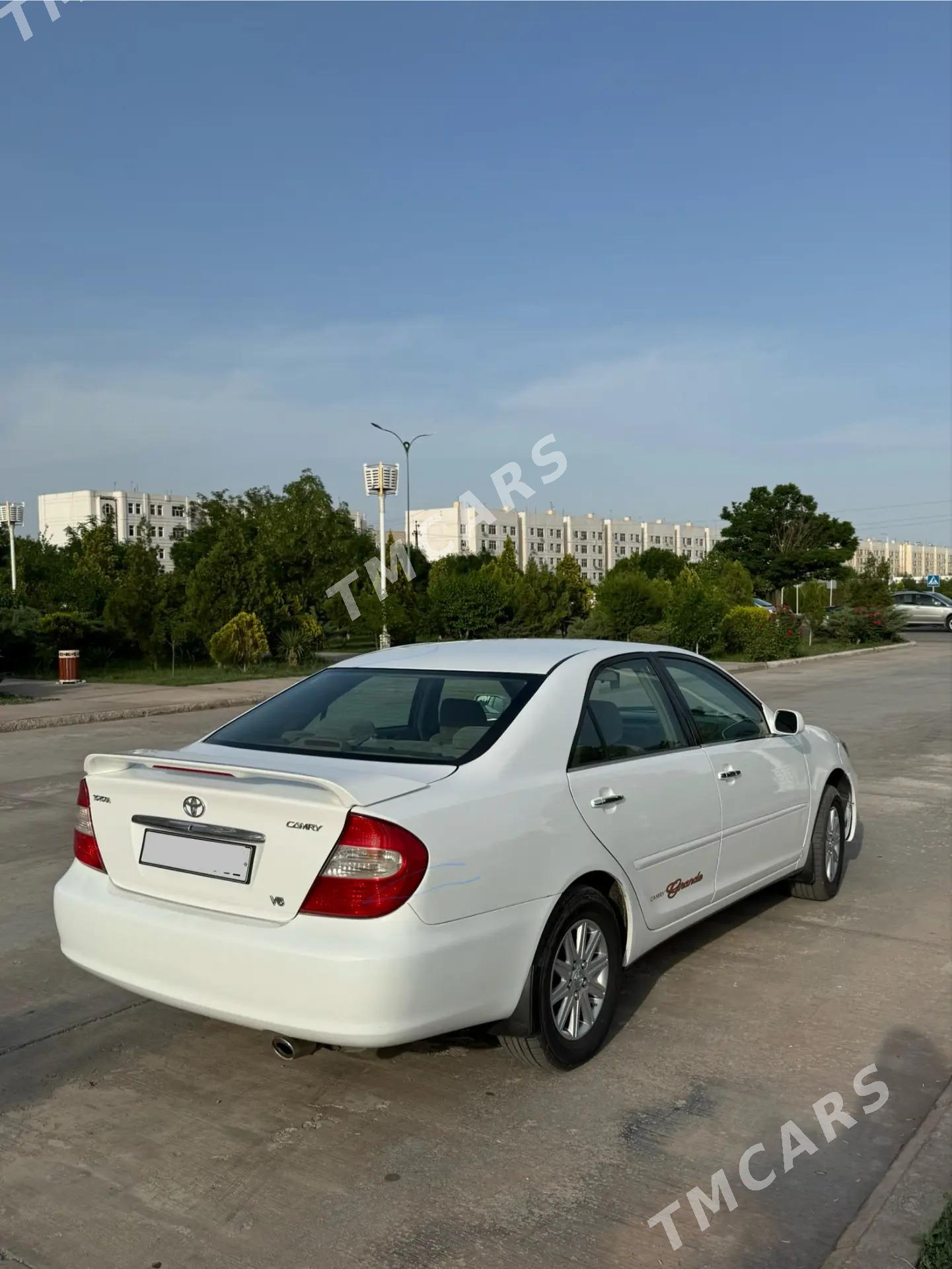 Toyota Camry 2002 - 160 000 TMT - Дашогуз - img 4