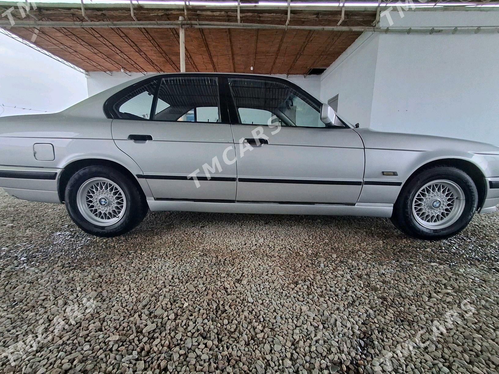 BMW 525 1991 - 62 000 TMT - Мургап - img 3