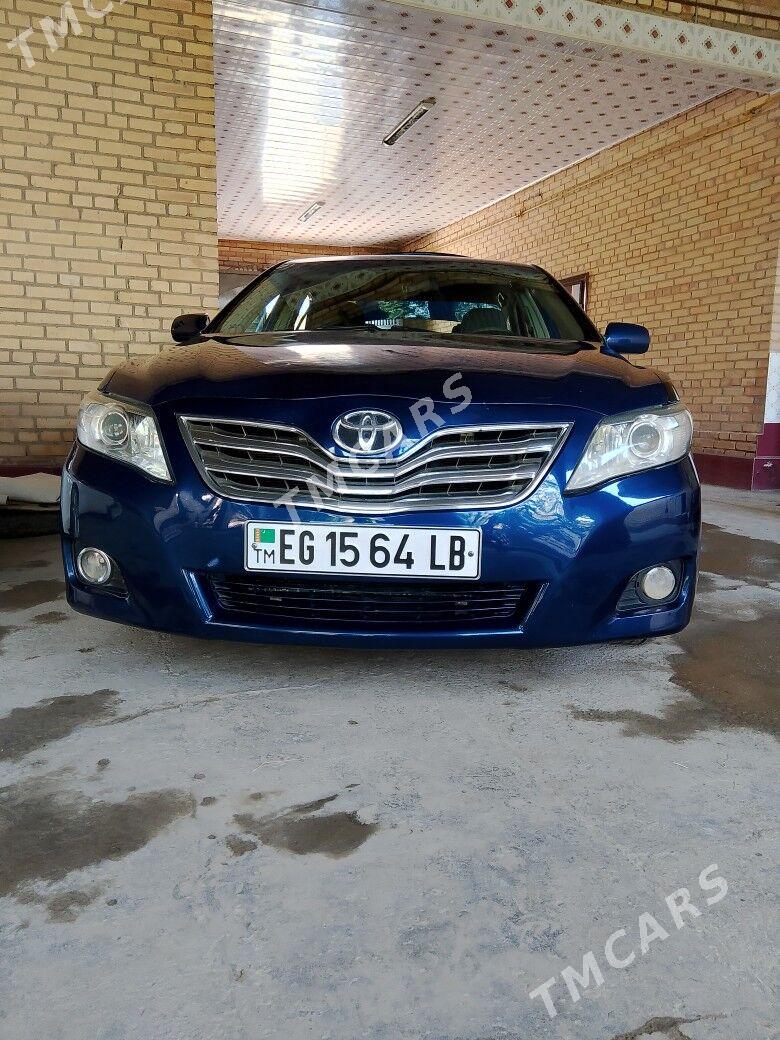 Toyota Camry 2010 - 170 000 TMT - Dänew - img 3