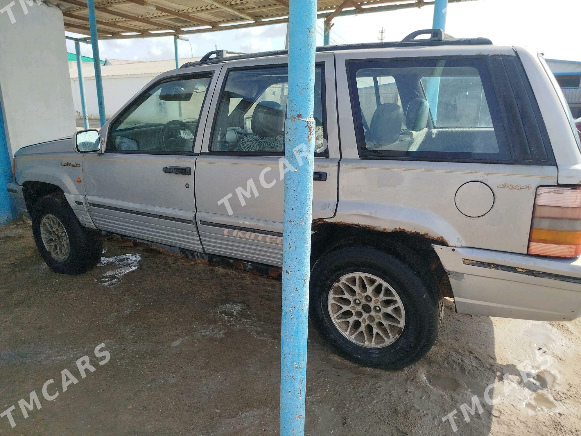 Jeep Grand Cherokee 1995 - 15 000 TMT - Esenguly - img 2