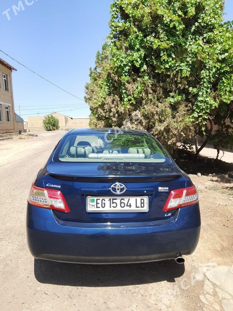 Toyota Camry 2010 - 170 000 TMT - Dänew - img 4