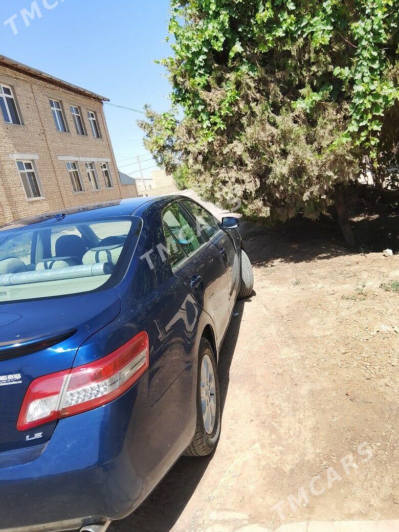Toyota Camry 2010 - 170 000 TMT - Dänew - img 2