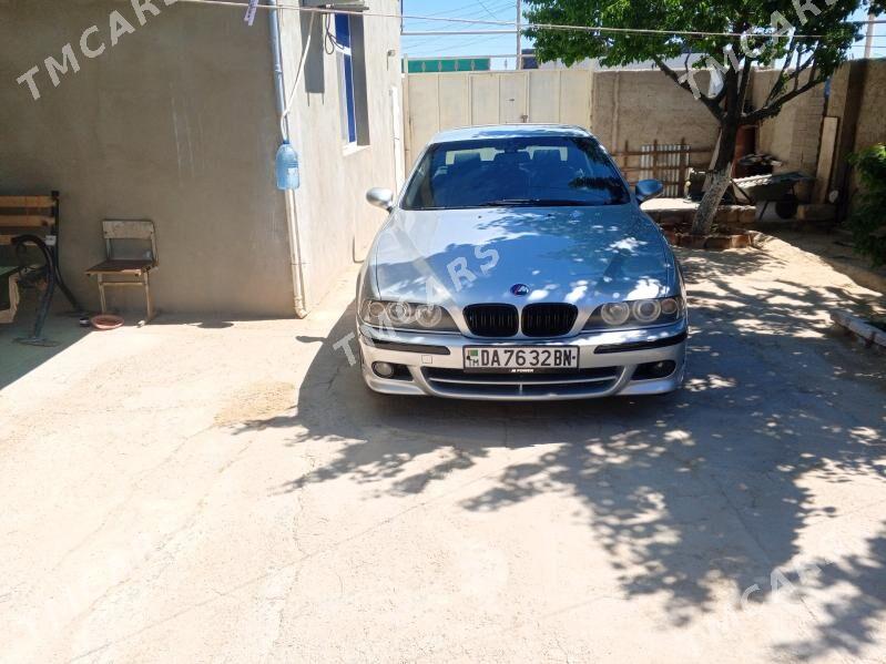 BMW E39 2002 - 140 000 TMT - Туркменбаши - img 2
