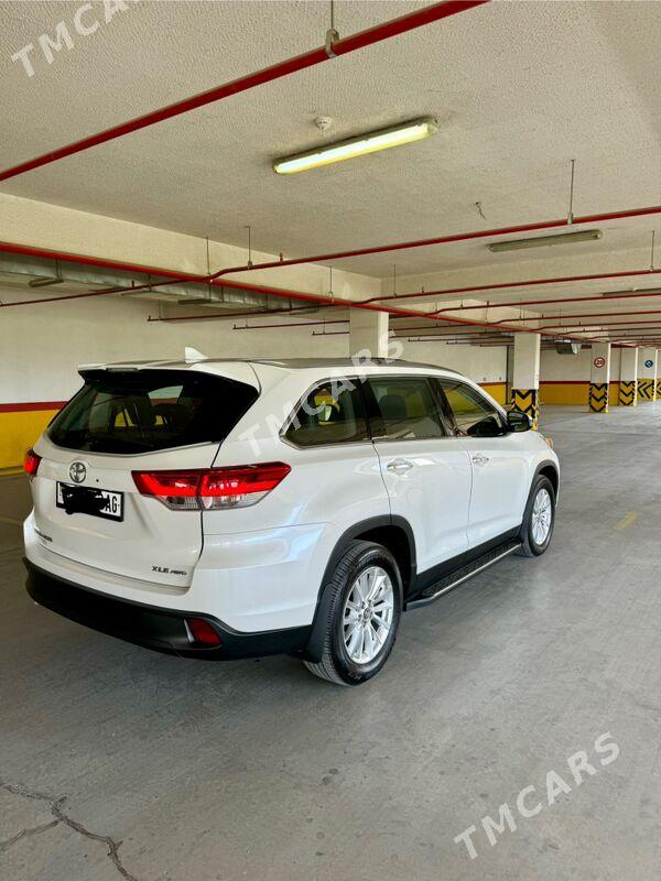 Toyota Highlander 2018 - 395 000 TMT - Aşgabat - img 3