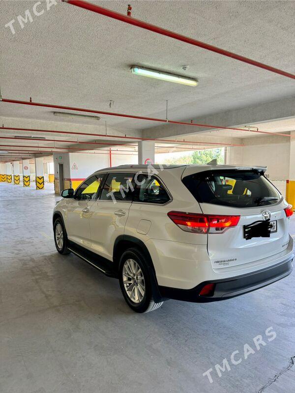Toyota Highlander 2018 - 395 000 TMT - Aşgabat - img 2