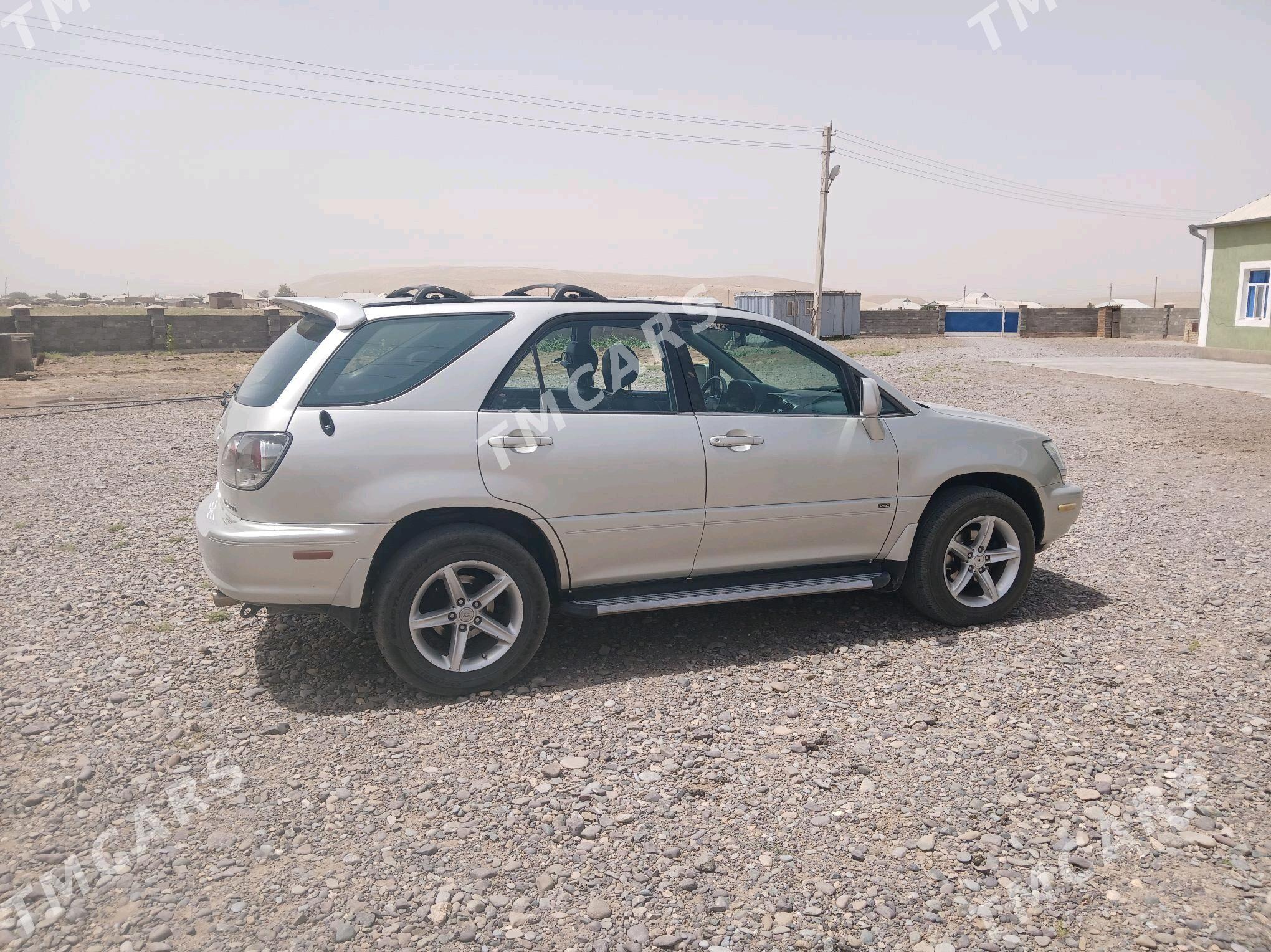 Lexus RX 300 2001 - 200 000 TMT - Serhetabat (Guşgy) - img 2