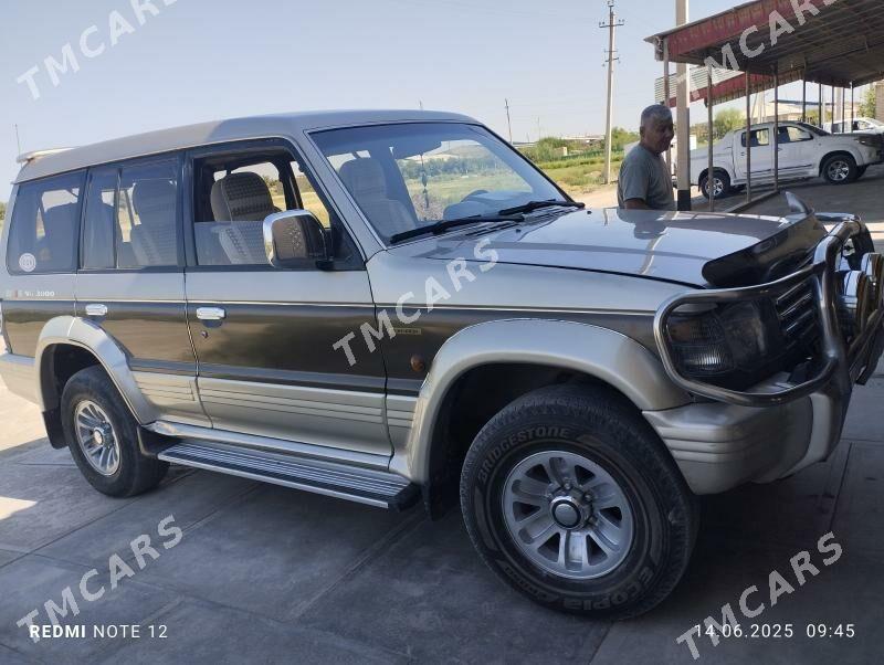 Mitsubishi Pajero 1992 - 90 000 TMT - Farap - img 6
