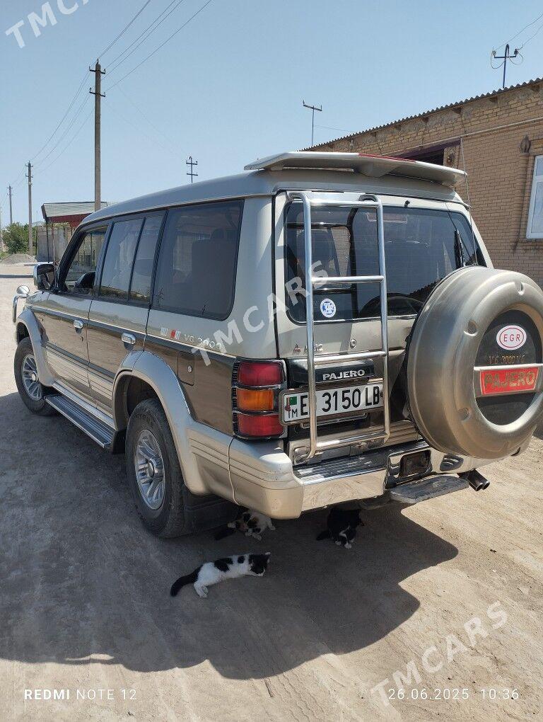 Mitsubishi Pajero 1992 - 90 000 TMT - Farap - img 3