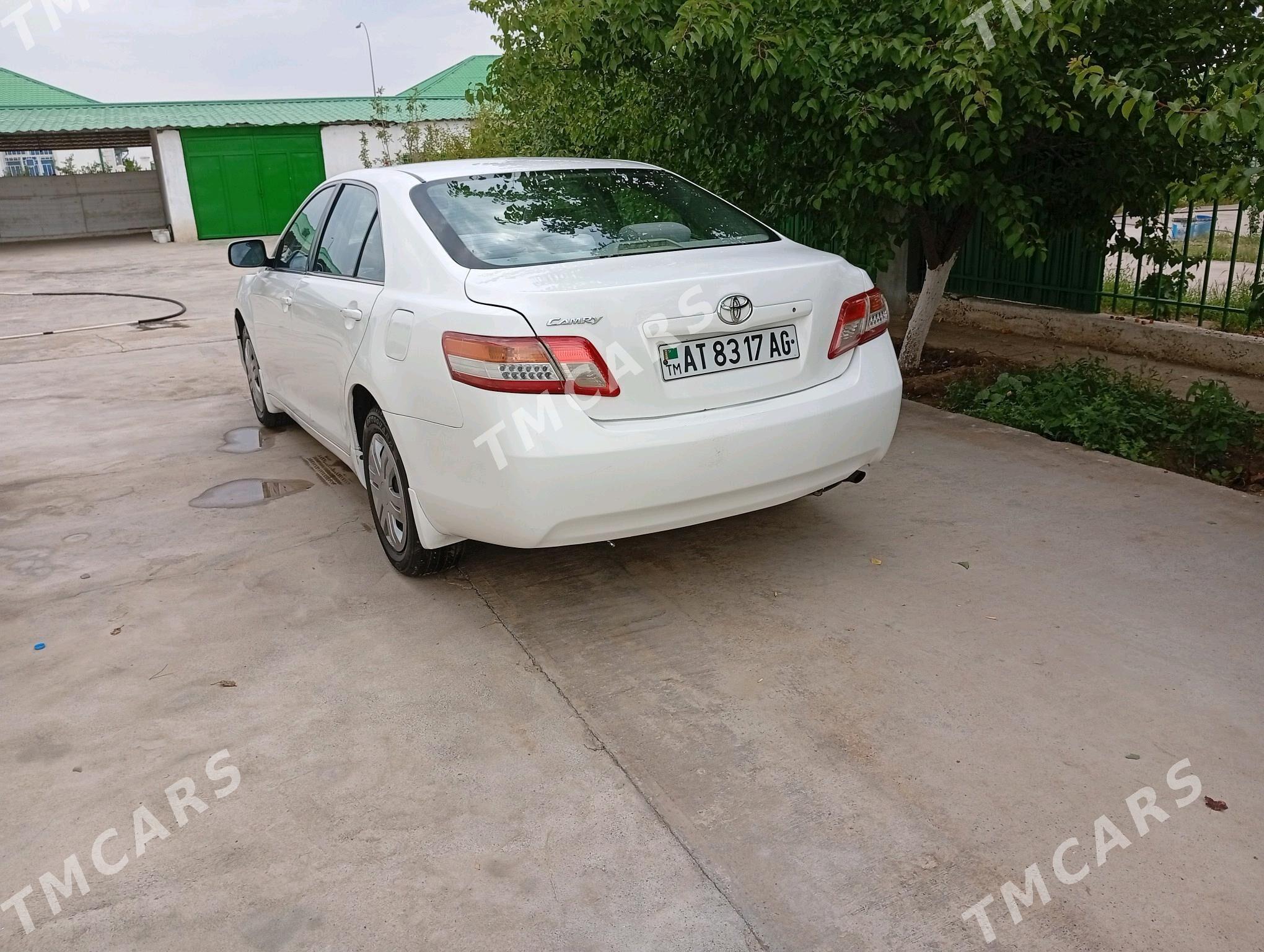Toyota Camry 2010 - 137 000 TMT - Aşgabat - img 2