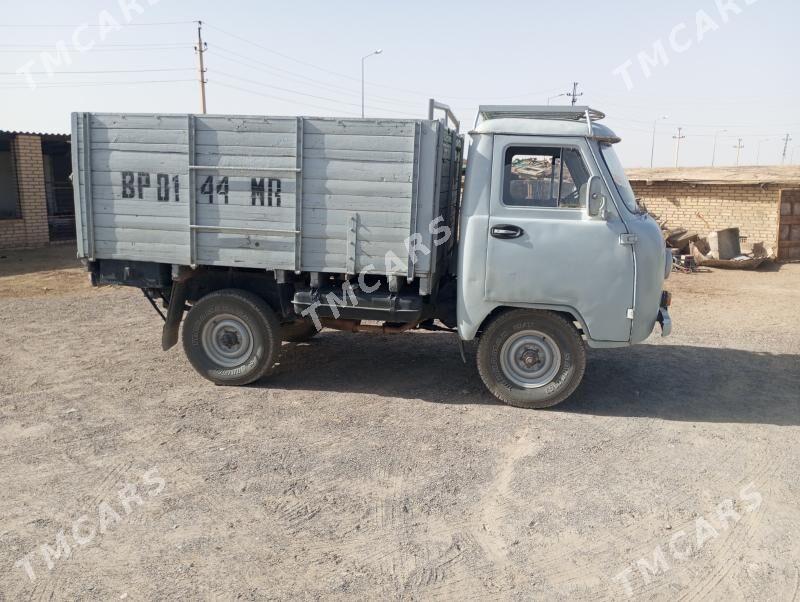 UAZ 452 1995 - 65 000 TMT - Байрамали - img 3