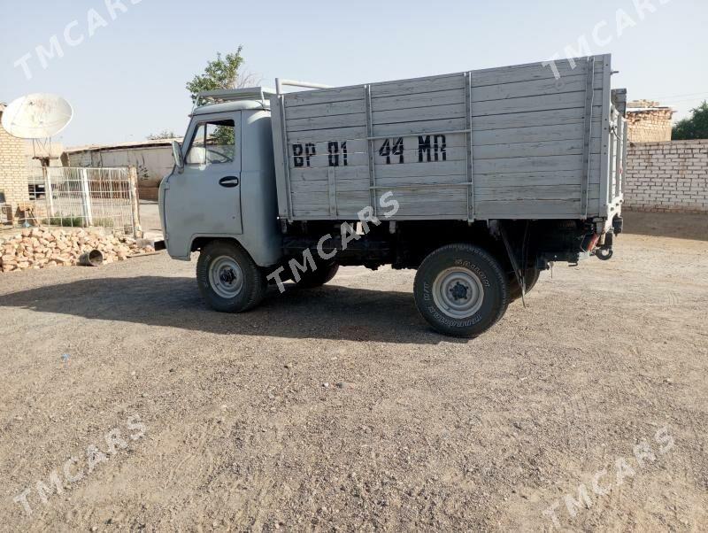 UAZ 452 1995 - 65 000 TMT - Байрамали - img 4