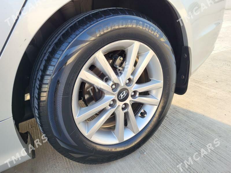 Hyundai Sonata 2010 - 167 000 TMT - Aşgabat - img 6