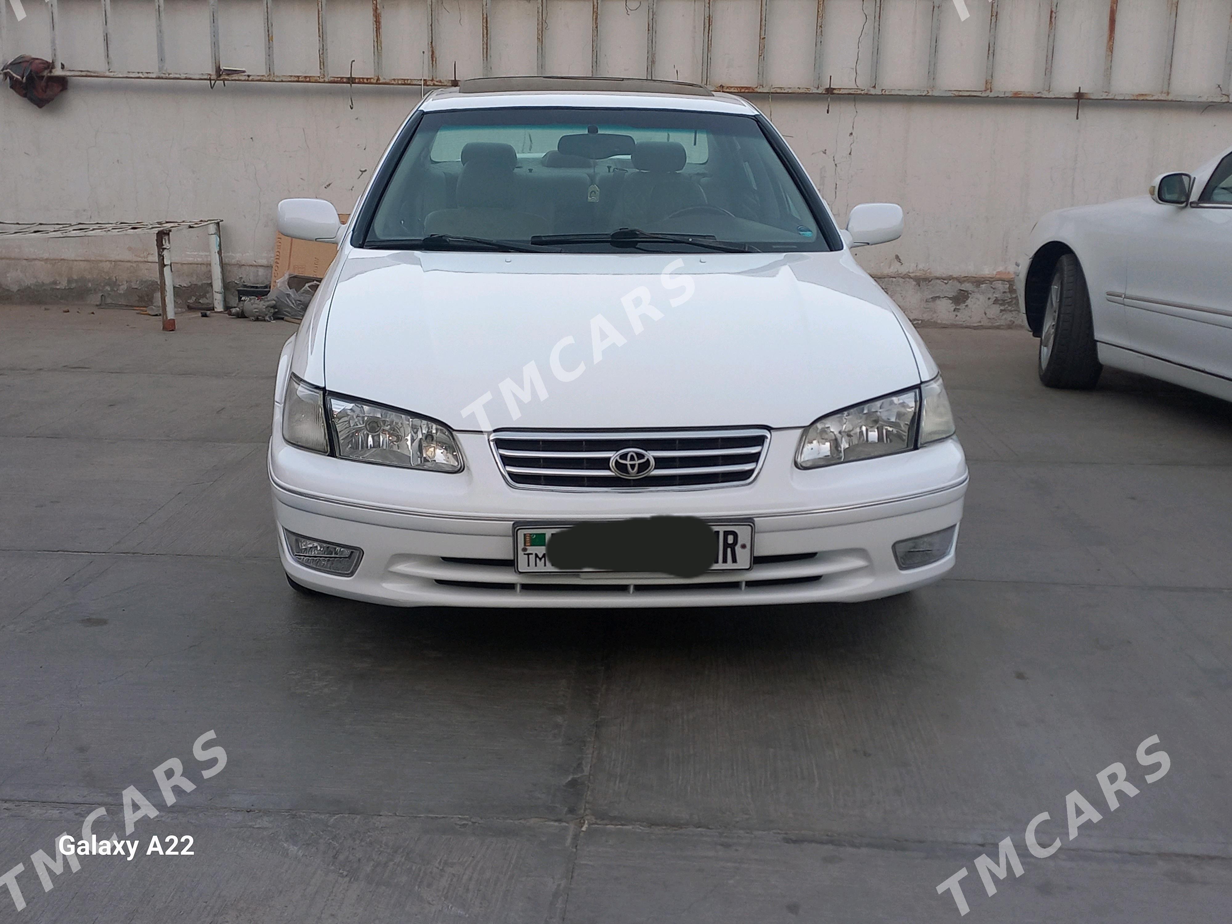 Toyota Camry 2000 - 137 000 TMT - Мары - img 4